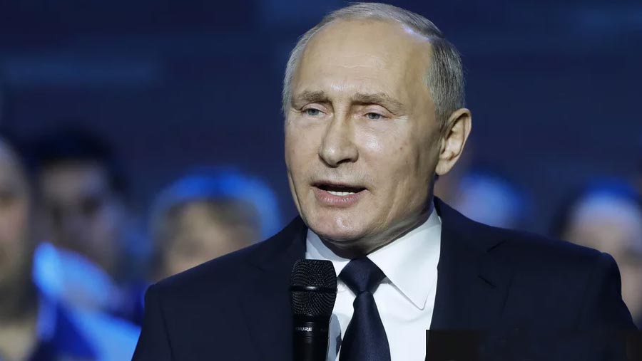 Vladimir Putin wins by big margin