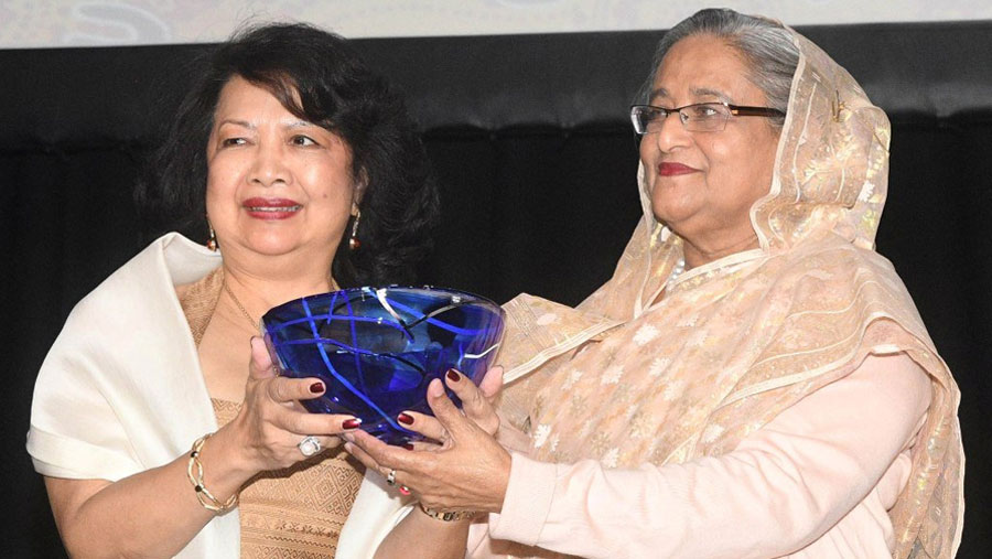 Hasina receives Global Women's Leadership Award