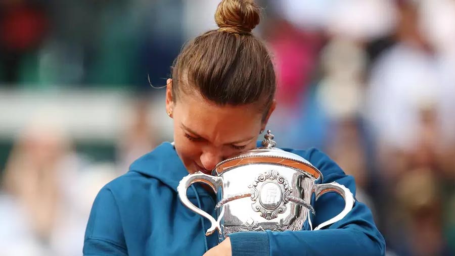Simona Halep wins first Grand Slam title