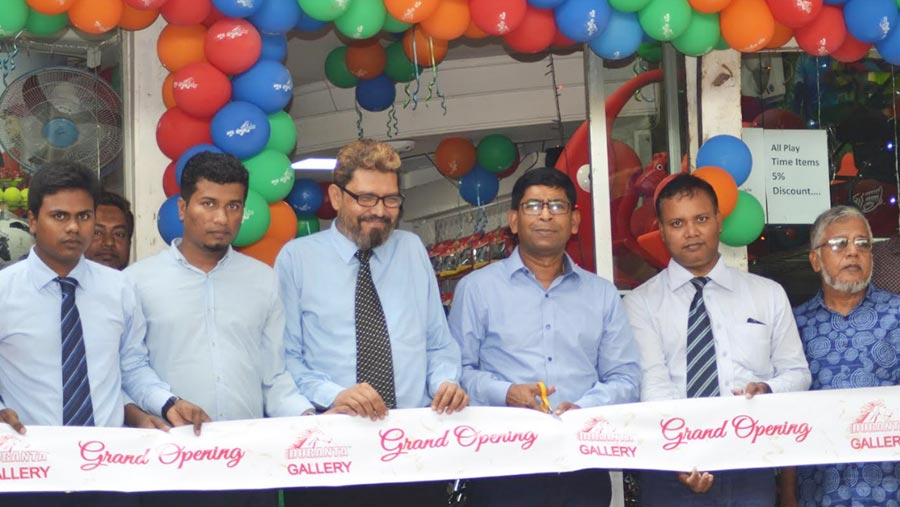 Duranta bike opens outlet in Chattogram