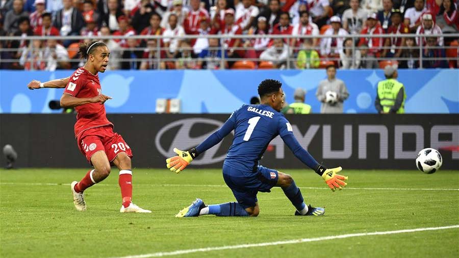 Denmark beat Peru 1-0