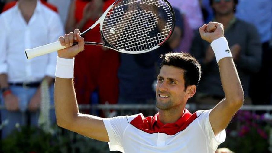 Djokovic through to Queen's semi-finals