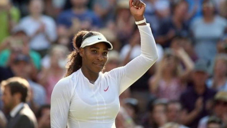 Serena reaches Wimbledon fourth round
