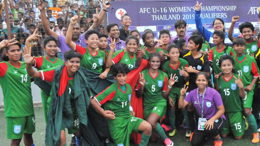 Bangladesh girls win group in style