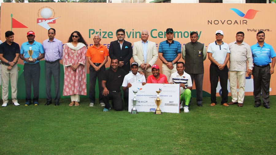 Prize giving ceremony of NOVOAIR Professional Cup golf tournament