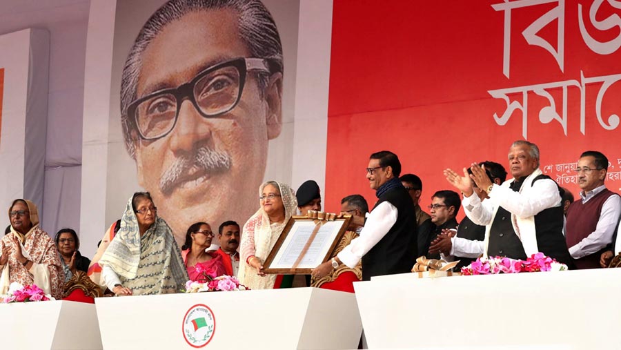 Govt. to work for every people, says PM