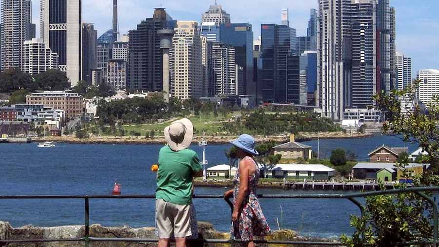 Australian economic growth hits 10-year low