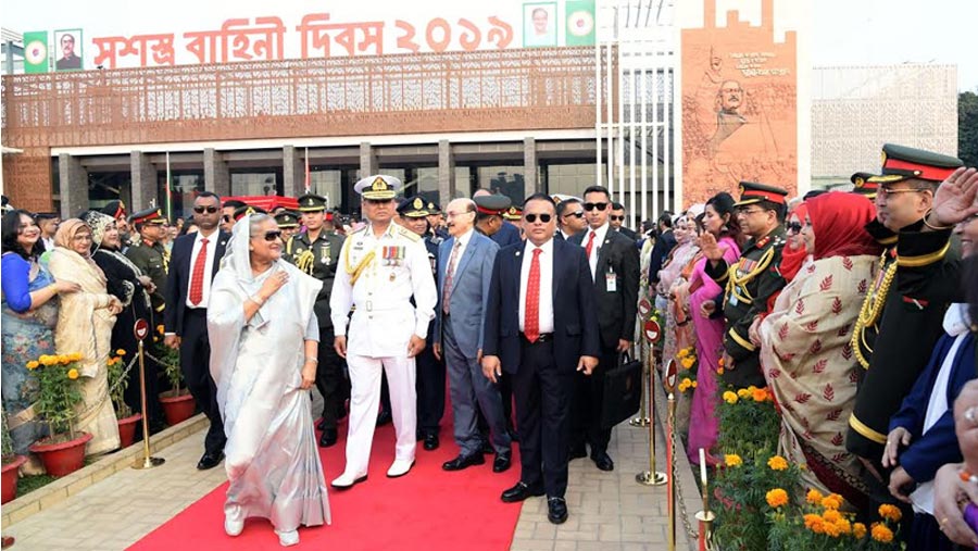 PM urges all to work for building prosperous Bangladesh