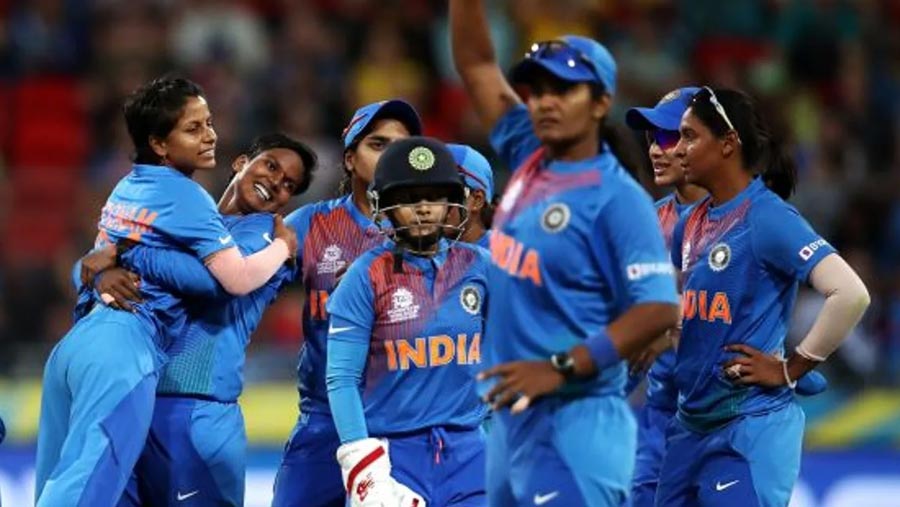 India stun Australia in T20 World Cup opener