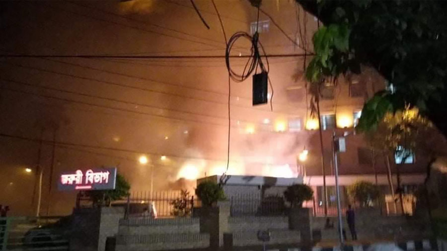 Five killed in United Hospital fire