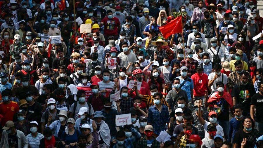 Thousands rally in Yangon against Myanmar coup