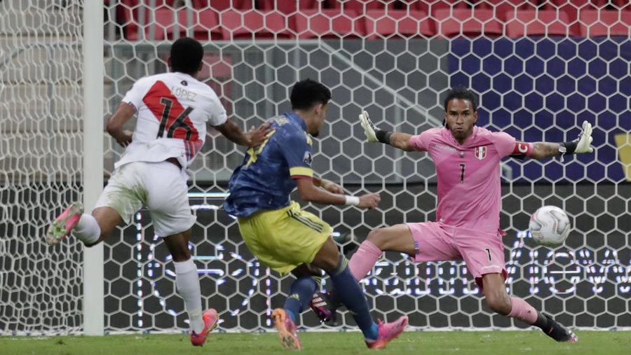Diaz winner gives Colombia third place in Copa