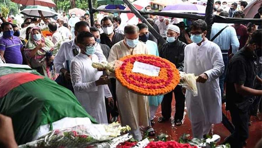 Tributes paid to Fakir Alamgir
