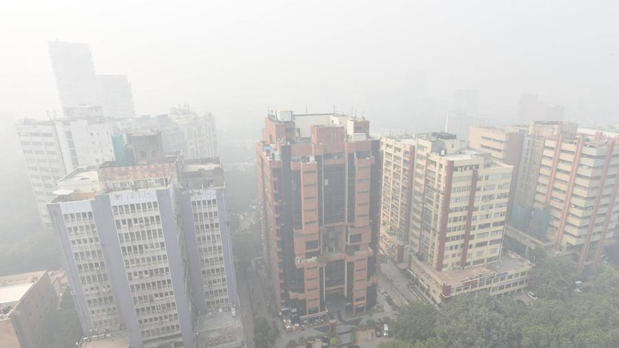 Schools in Delhi shut indefinitely as smog worsens