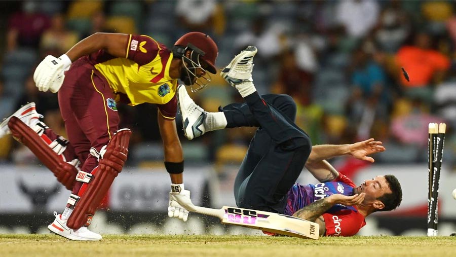 England beat West Indies by one run in 2nd T20
