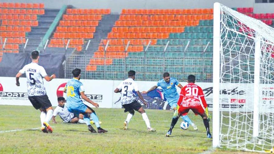 BPL: Dhaka Abahani edge past Mohammedan