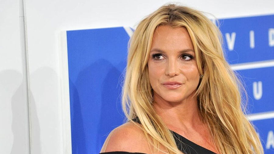 Britney Spears says she is having a baby