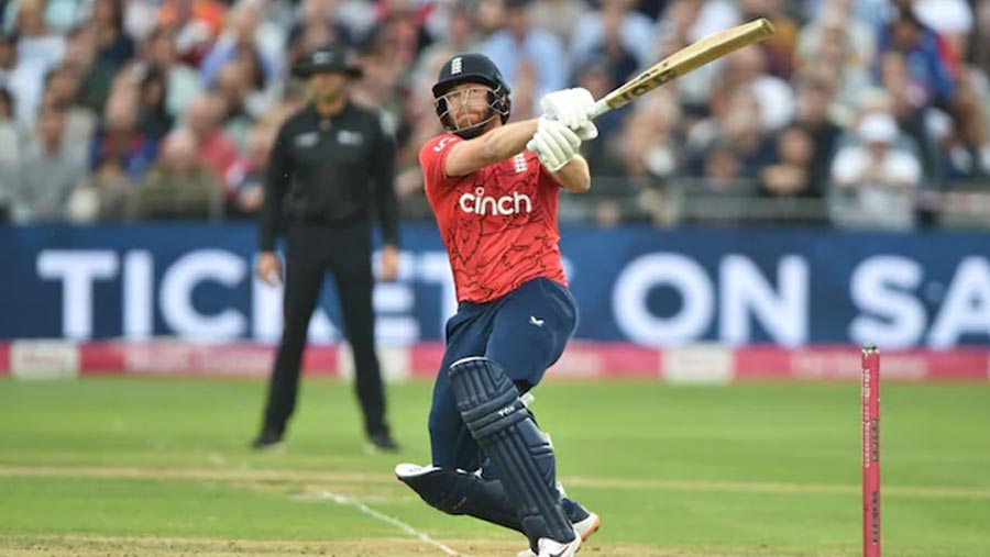 Bairstow leads England to victory over S. Africa in 1st T20