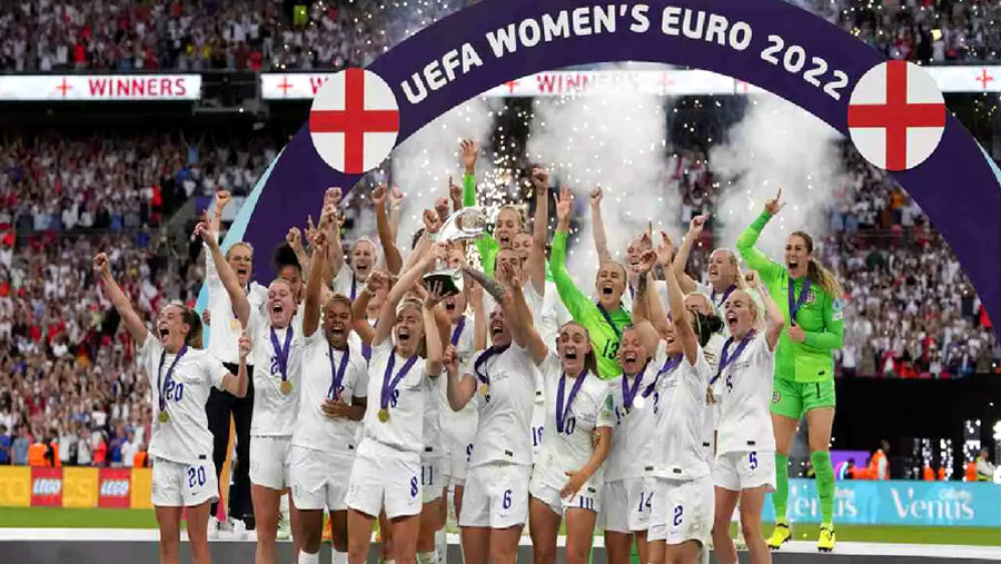 England win first women's major trophy