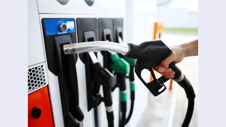 Govt adjusts price of fuel oil