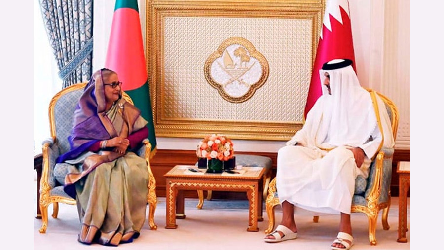 PM Sheikh Hasina meets Amir of Qatar