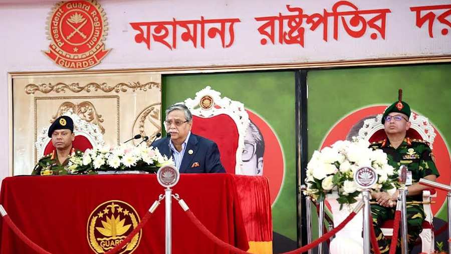 President asks to ensure security for VVIPs not isolating them from people