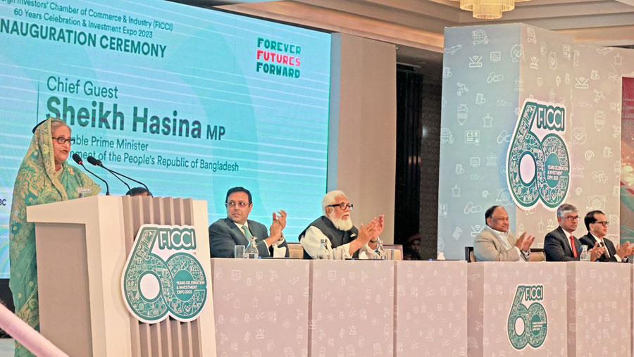 PM seeks larger foreign investments in Bangladesh
