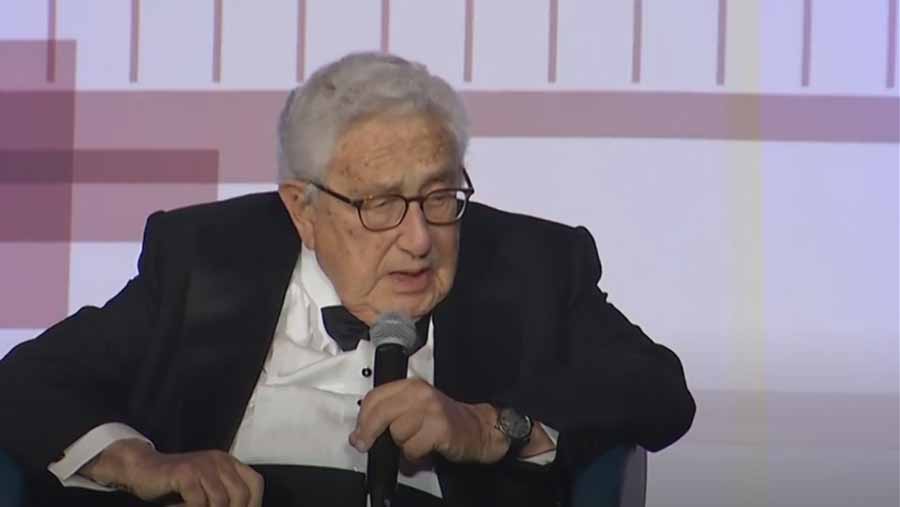 Ex-US Secretary of State Henry Kissinger dies