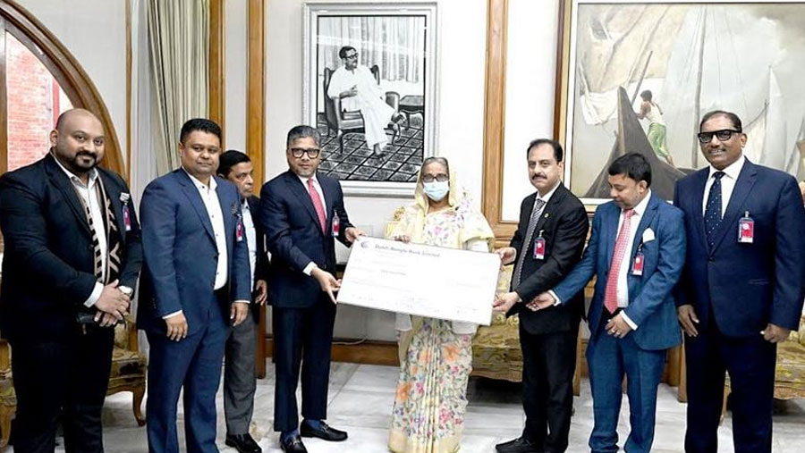 BTMA donates cheque, blankets to PM's Relief Fund