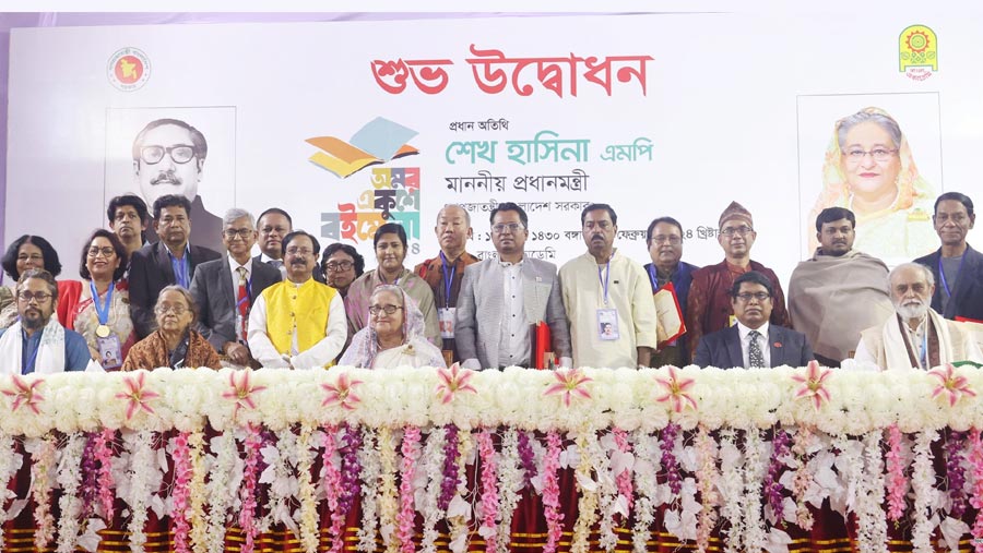 PM for digital publication to take Bangla literature to global stage