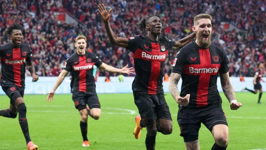 Leverkusen score late equaliser to remain unbeaten
