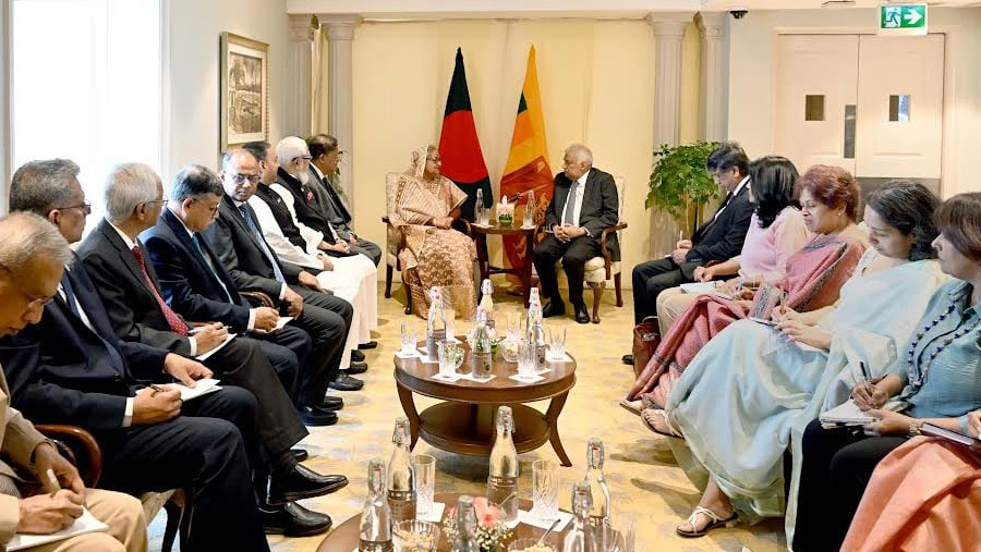 Sheikh Hasina seeks Sri Lankan investment tourism sector