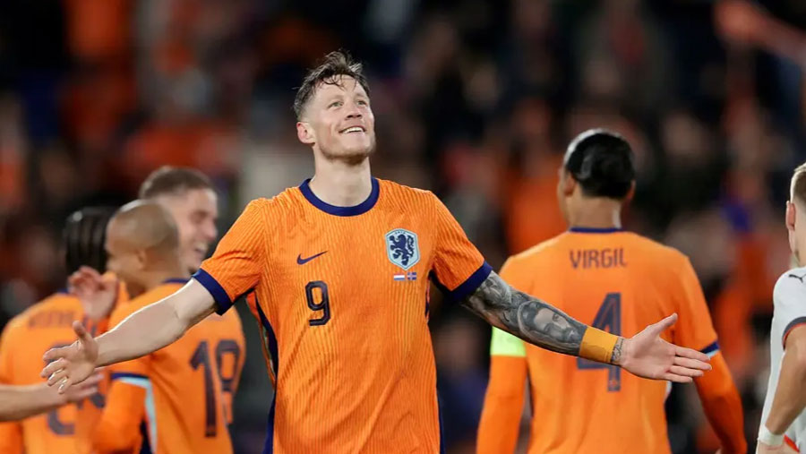 Netherlands thrash Iceland 4-0 in warm-up