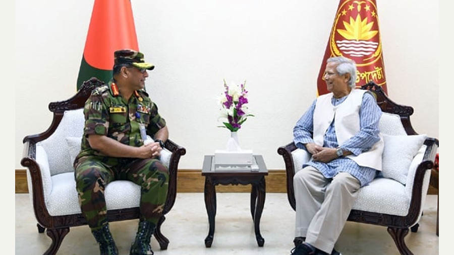 Army Chief pays courtesy call on Chief Adviser