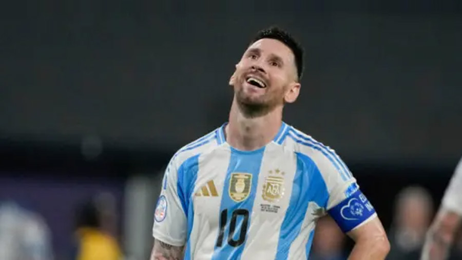 Messi returns to Argentina squad for WC qualifiers