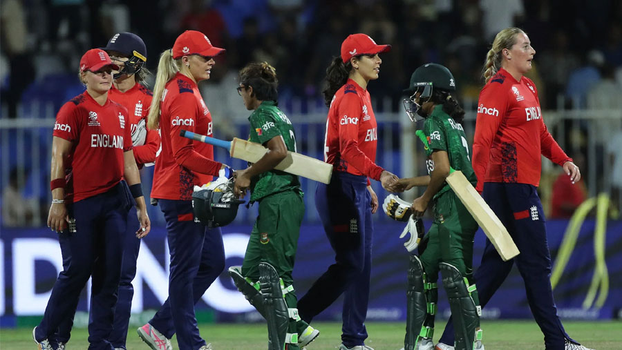 Spinners lead England to win over Tigresses