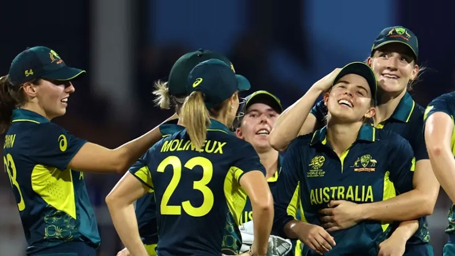 Australia beat India to reach WT20 WC semis