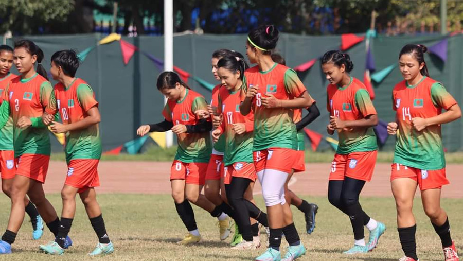 Bangladesh face India Wednesday in SAFF Championship