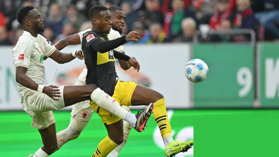 Bundesliga: Dortmund lose to Augsburg