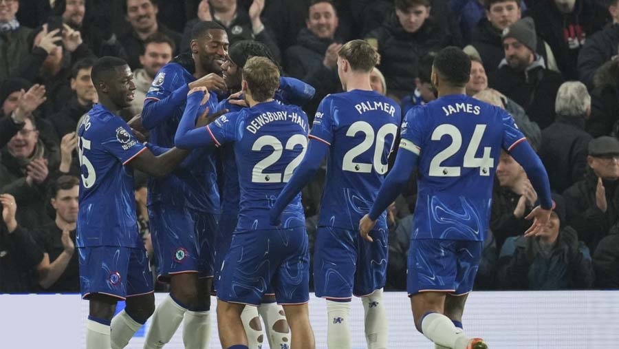 Chelsea beat Wolves to end 5-game winless run